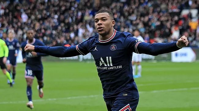 公交车强摁做开腿呻吟h动漫视